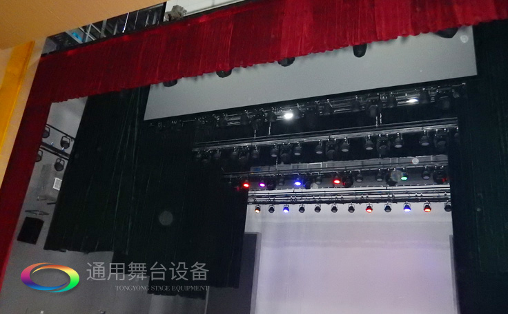 通用舞臺幕布優(yōu)勢！奉行以