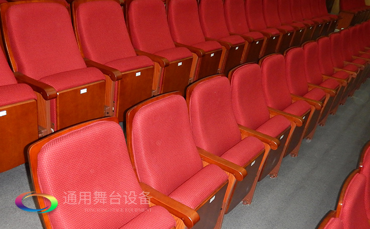 通用舞臺(tái)承接廣州市廣鐵一中報(bào)告廳舞臺(tái)幕布、燈光、音響項(xiàng)目