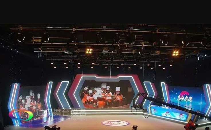 坐標廣東梅州！通用舞臺承接梅州廣播電視臺演播廳項目
