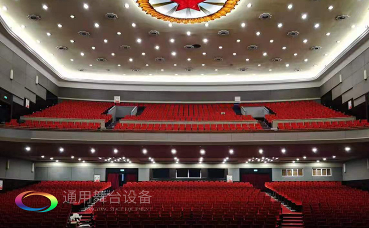 過(guò)硬的專(zhuān)業(yè)技術(shù)保障能力通用舞臺(tái)阻燃幕布談舞臺(tái)機(jī)械機(jī)械大維保包含哪些方面？